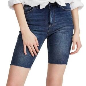 BDG Urban Outfitter Pine Med Wash Denim Stretch Bermuda Cut Off Jean Short Sz 31